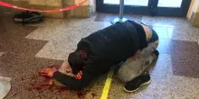 Aggressione in stazione: "Era a terra sanguinante"