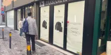 Intanto in centro storico si spengono altre vetrine