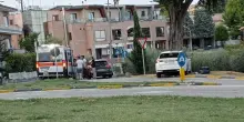 Scontro tra due auto all’incrocio. Grave bambina di un anno