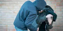 Famiglie nel mirino di 2 bulli, il caso finisce in prefettura: “Stanchi di minacce e soprusi”