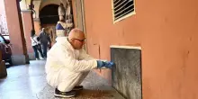 Lotta serrata al degrado. I residenti puliscono i muri tra via del Porto e Avesella