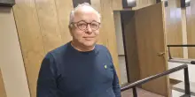 Coltellate in famiglia, tutti dimessi. Trovato un alloggio temporaneo. E il garante fa visita al 23enne