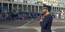 Piazza Salvo d’Acquisto, controlli e lezioni di legalità con la polizia