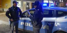 Torna la movida violenta, bottigliate e coltelli: feriti