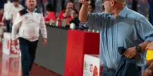 Coach espulsi e Panieri va a casa: "Tensione nel derby? È normale. Una stretta di mano per chiarirsi"