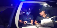 Fermo positivo all'alcoltest si trasforma in rissa verbale con la polizia: tensione a Marina Centro