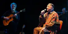 Beppe Barra, voce e cuore di Napoli. L’arte più magica oltre la musica