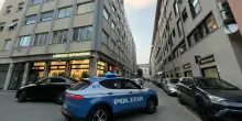 Piazzale Matteotti, ancora caos. Resa dei conti finisce a bottigliate