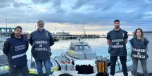 In tre pescavano i ricci di mare: ne sono stati sequestrati 3mila