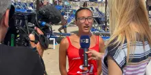 Barca affonda, scattano i soccorsi