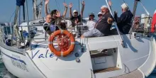 Una veleggiata contro le barriere. Al Club nautico salpa l’inclusione