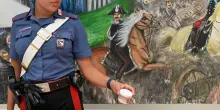 Spacciatore arrestato in centro. Il ‘self service’ della droga nella stanza di un albergo