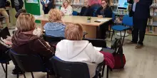 Lezioni digitali per over 50. Gli studenti in cattedra