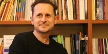 Gli ’Umarells’ parlano inglese. Tradotto il volume di Masotti: "Stranieri innamorati del dialetto"