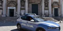 Schiaffi e spintoni alla compagna, arrestato dalla polizia per lesioni