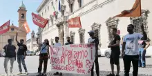 I sindacati non mollano: "Gruppo8, i licenziamenti si possono evitare". Sabato la manifestazione