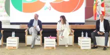 Pd, al via la festa nazionale. Nessun ospite di governo, si coltiva il ’campo largo’