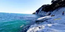 Annegata ai Lavi di Sirolo, il sindaco: "Vietare la balneazione in quel punto?. Allora dovrei chiudere quasi tutto"