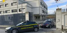 Slot machine illegali al bar, scatta il sequestro