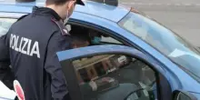 Sorpreso a rubare nel magazzino picchia un uomo: arrestato senzatetto