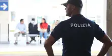 Alcolici, controlli al minimarket . Il titolare: "Vi sparo alle gambe"