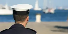 Militare dell’Amerigo Vespucci arrestato per stalking sulla collega a Rimini