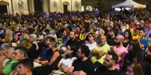 Emergency e ’Musica per Gaza’. Si alza il ’rumore’ contro le guerre e rimbomba nel cuore della città