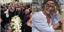 Duomo stracolmo per l’addio a Iaia Palazzetti: dolore e lacrime