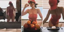 Laura Pausini, splendida nelle foto social: “Zero vacanze, lavoro in costume”