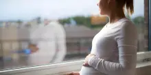 Bologna, lavoratrice resta incinta e viene licenziata