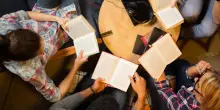 Fa la guerra ai colossi dell’editoria scolastica. Casa editrice condannata