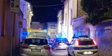 Caos nel cuore di Bagnacavallo. Tre vigili feriti, due giovani arrestati