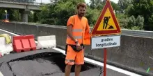 Super, si torna a due corsie: "Turismo senza ostacoli nei fine settimana estivi"