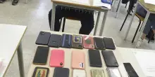 Superiori, telefonini spenti: "Serve ‘igiene digitale’": "A scuola nuove regole"