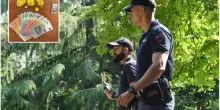 Spaccio al parco a Bologna: in manette due pusher. Cocaina e telefoni sequestrati