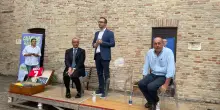 Zingaretti spinge Ricci: "Acquaroli vada a casa,. Legnini meglio di Castelli"