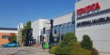 La Toyota Material Handling taglia 100 operai