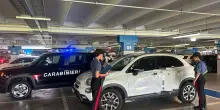 Accoltellato allo Shopville Gran Reno: grave 30enne, aggressore in fuga