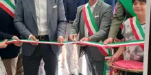 Taglio del nastro per la nuova casa di riposo