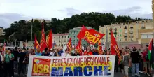 Corse di bus soppresse. Disagi anche alla stazione