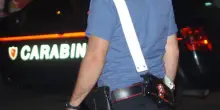 Rissa fuori da un locale. In cinque finiscono nei guai