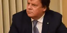 Da 30 anni in Sala del Tricolore. Il Consiglio premia Claudio Bassi