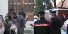 Rissa fra pusher in Bolognina, donna ferita per proteggere un bambino. Intervengono i carabinieri