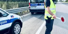 Ferragosto, due arresti e una denuncia. Identificate duecento persone