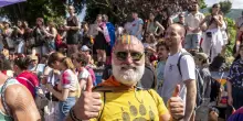 L’onda arcobaleno. Il primo Pride in città:: "Sempre più persone stanno aprendo il cuore"