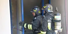 Incendio a Sant'Egidio, fiamme in un appartamento al settimo piano: evacuata la palazzina