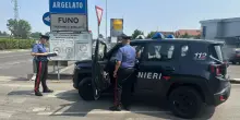 Incastrato dalla targa dell’auto: era ricercato da 16 anni