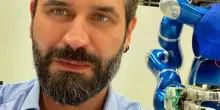 Mani artificiali a costi contenuti, prof Berselli in prima linea