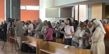 L’appello del vescovo: "Siate lievito di pace. No a mentalità da partiti. Sentiamoci un solo corpo"