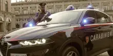 Ubriaco attacca i carabinieri: arrestato